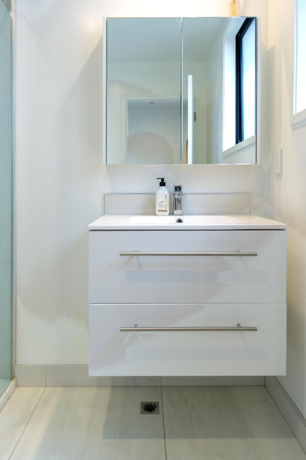 1 Bedroom Central City Escape Christchurch Esterno foto